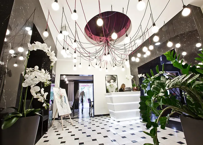 Platinum Boutique Hotel 4*