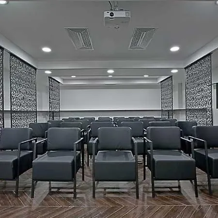 Platinum Boutique