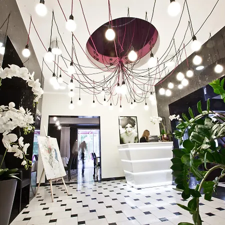 Platinum Boutique Hotel 4*